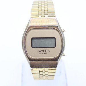 Vintage SWEDA Digital Watch Mens Gold Tone Stainless Steel Quartz Retro 80s